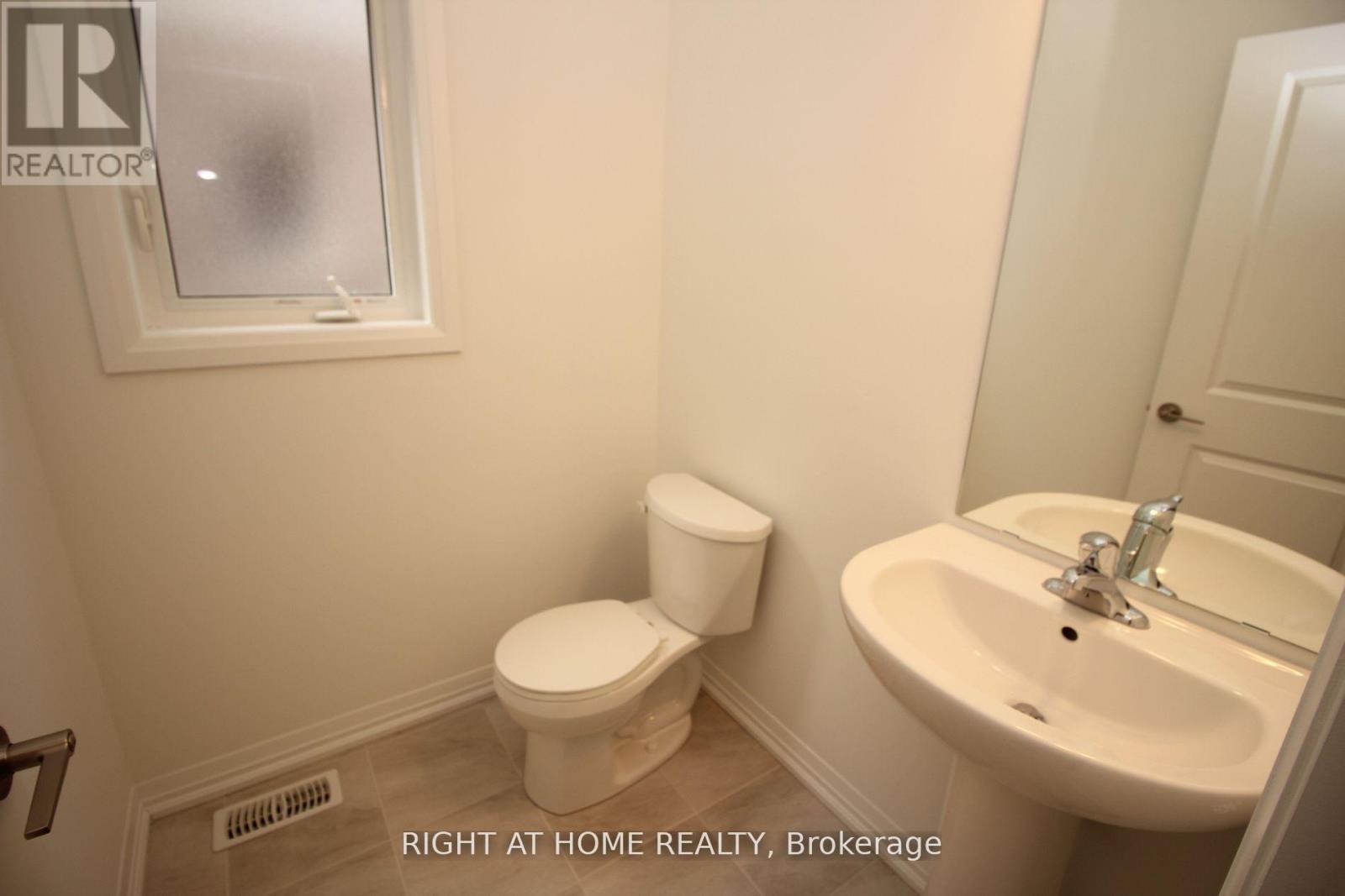 136 Alicia Crescent, Thorold, Ontario  L2V 0M2 - Photo 9 - X12781188