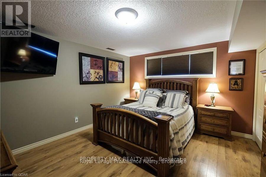 12 Christopher Court, Belleville, Ontario  K8N 5Z3 - Photo 14 - X12781218