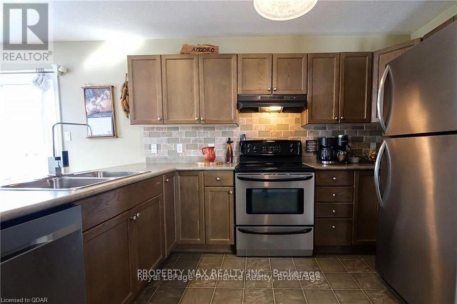 12 Christopher Court, Belleville, Ontario  K8N 5Z3 - Photo 7 - X12781218