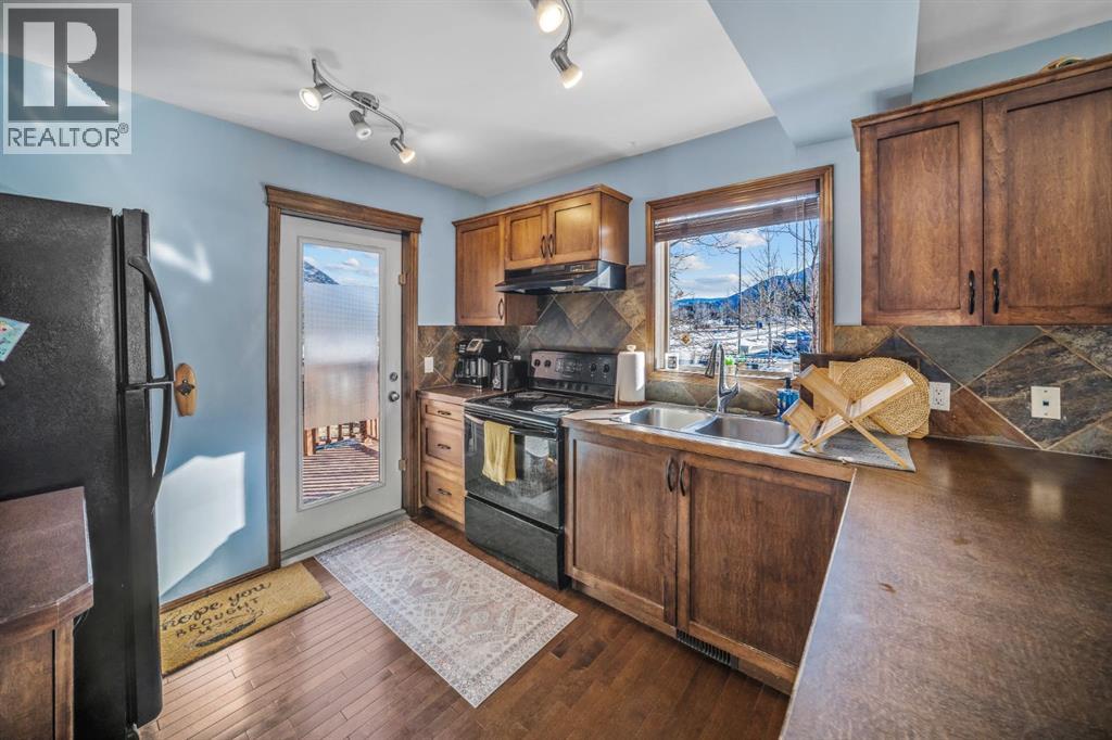 503, 108 Armstrong Place, Canmore, Alberta  T1W 3L2 - Photo 31 - A2285134