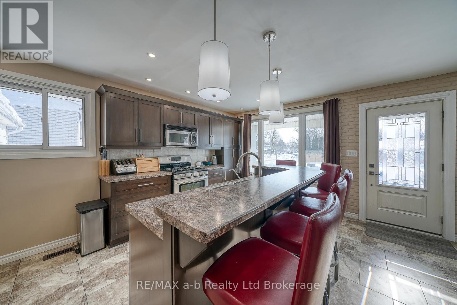 32 Princess Park Road, Ingersoll (Ingersoll - South), Ontario  N5C 1X8 - Photo 11 - X12781264