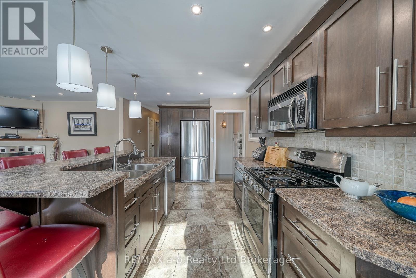 32 Princess Park Road, Ingersoll (Ingersoll - South), Ontario  N5C 1X8 - Photo 12 - X12781264