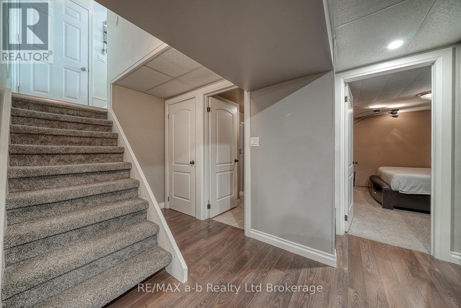 32 Princess Park Road, Ingersoll (Ingersoll - South), Ontario  N5C 1X8 - Photo 31 - X12781264