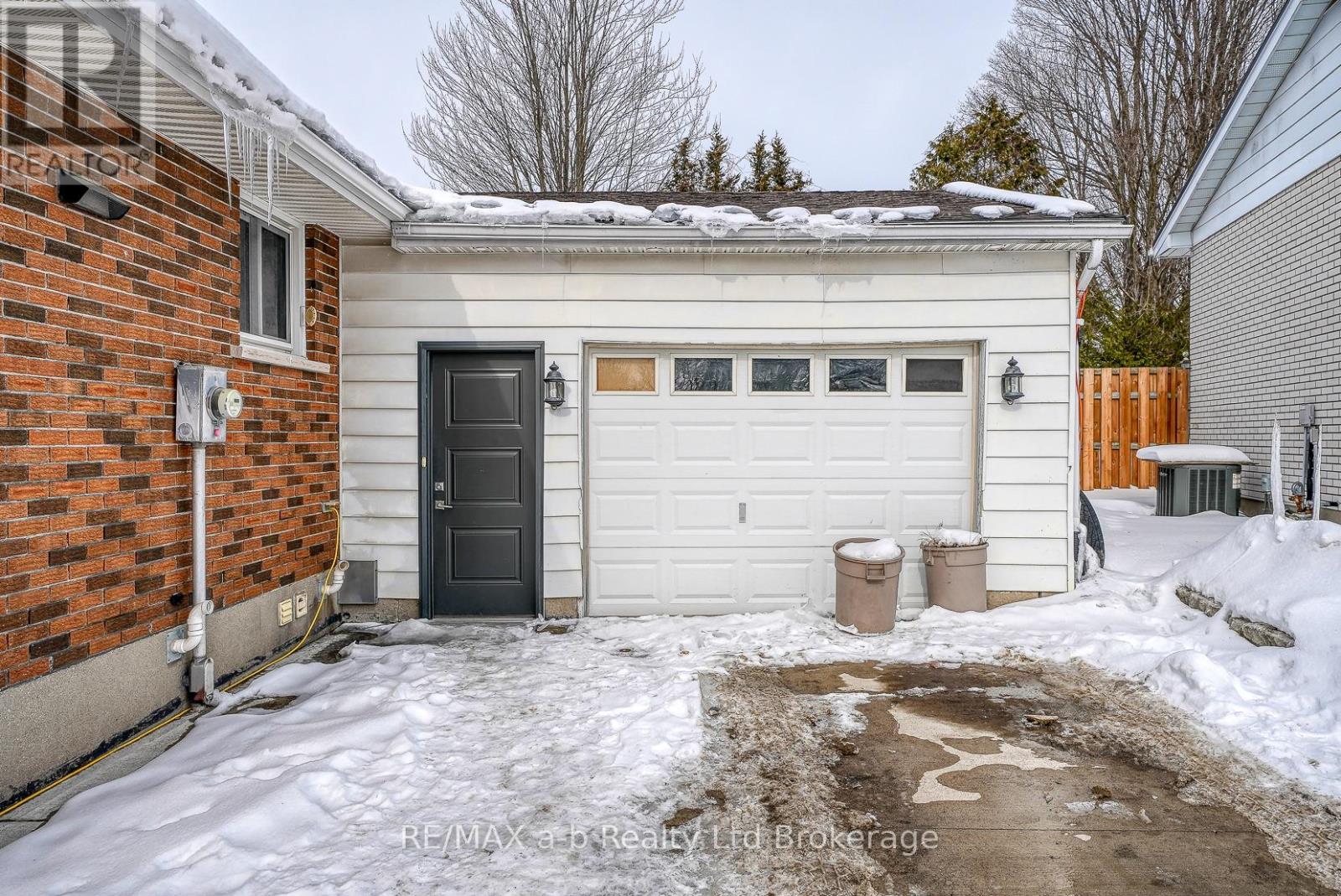 32 Princess Park Road, Ingersoll (Ingersoll - South), Ontario  N5C 1X8 - Photo 5 - X12781264