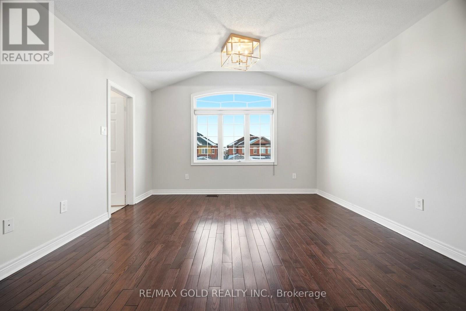 26 Gorevale Drive, Brampton, Ontario  L6P 1N9 - Photo 19 - W12775846