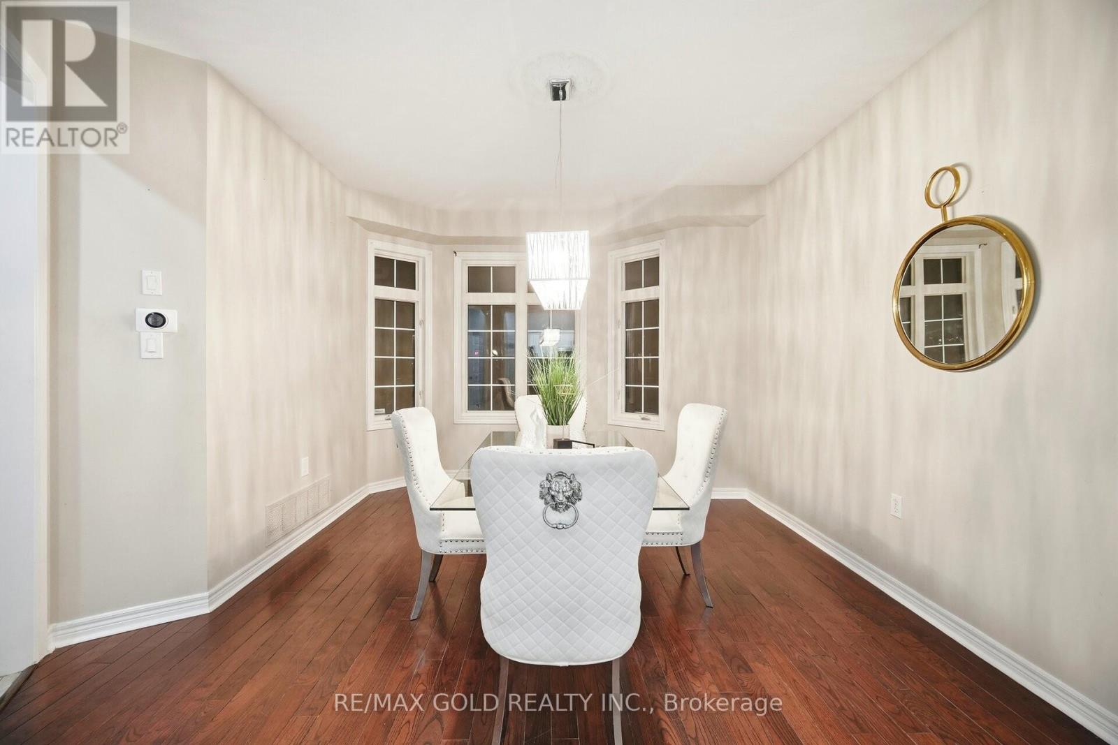 26 Gorevale Drive, Brampton, Ontario  L6P 1N9 - Photo 8 - W12775846