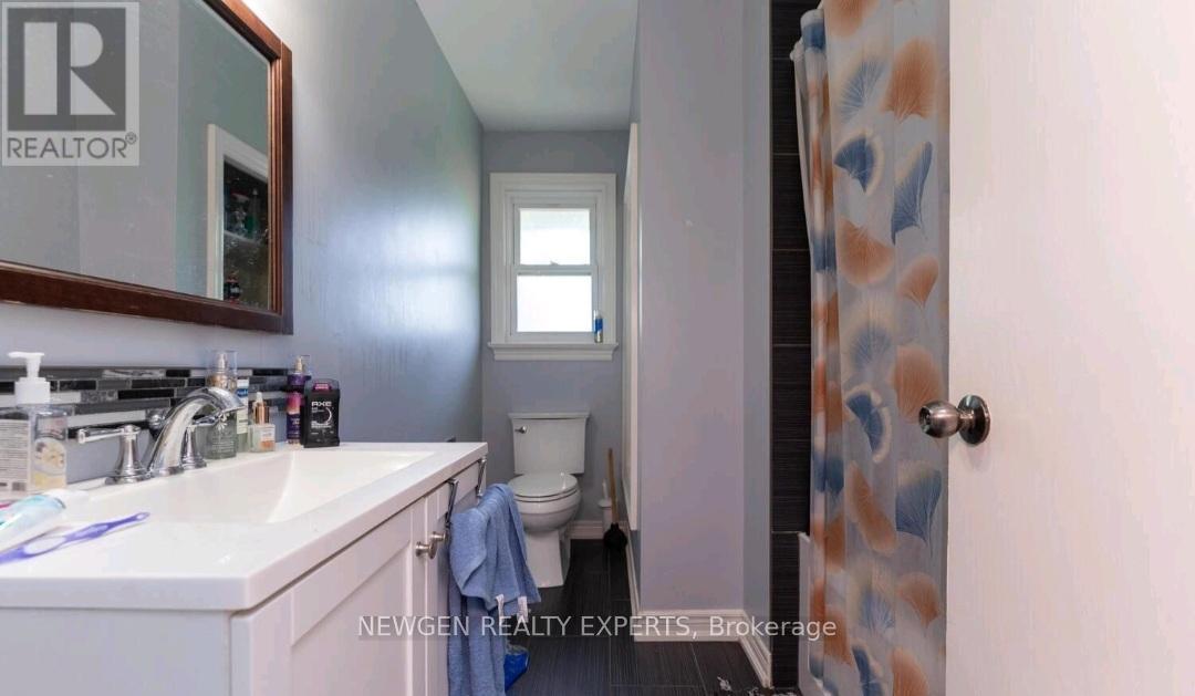 52 Broderick Avenue, Thorold, Ontario  L2V 2J1 - Photo 5 - X12781006