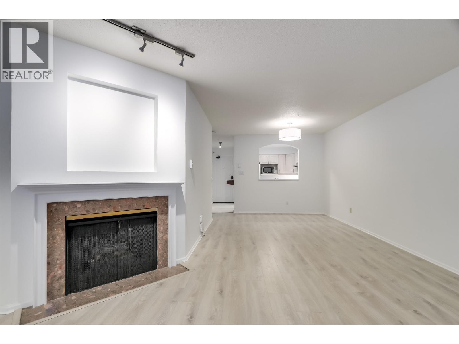 118 1869 Spyglass Place, Vancouver, British Columbia  V5Z 4K7 - Photo 7 - R3089156