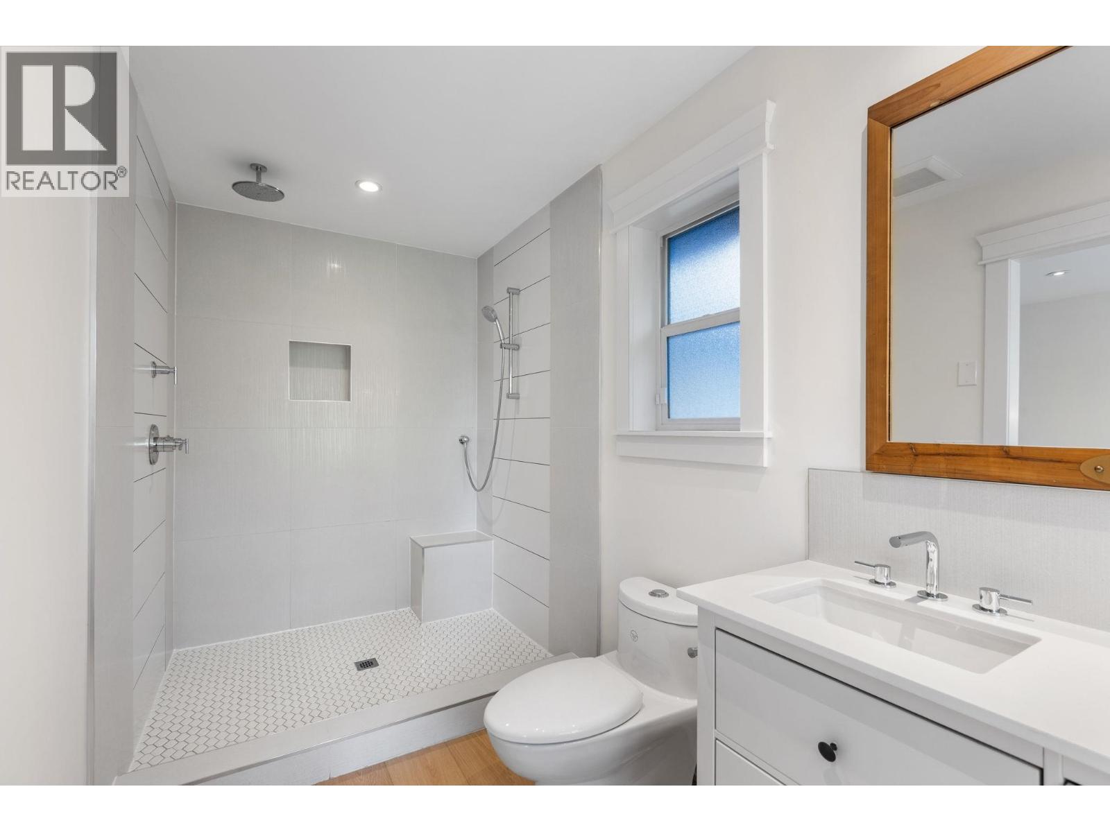 3214 Mariner Way, Coquitlam, British Columbia  V3C 4K7 - Photo 12 - R3089138