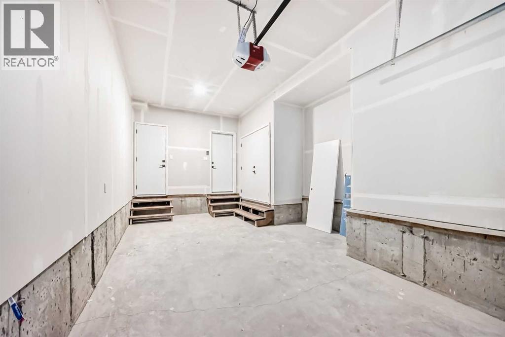 8530 Bowness Road Nw, Calgary, Alberta  T3B 0H7 - Photo 44 - A2280360