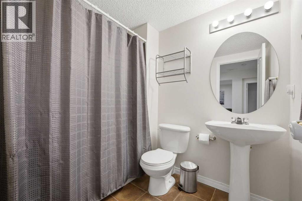 6 Rocky Vista Terrace Nw, Calgary, Alberta  T3G 5G5 - Photo 30 - A2282695