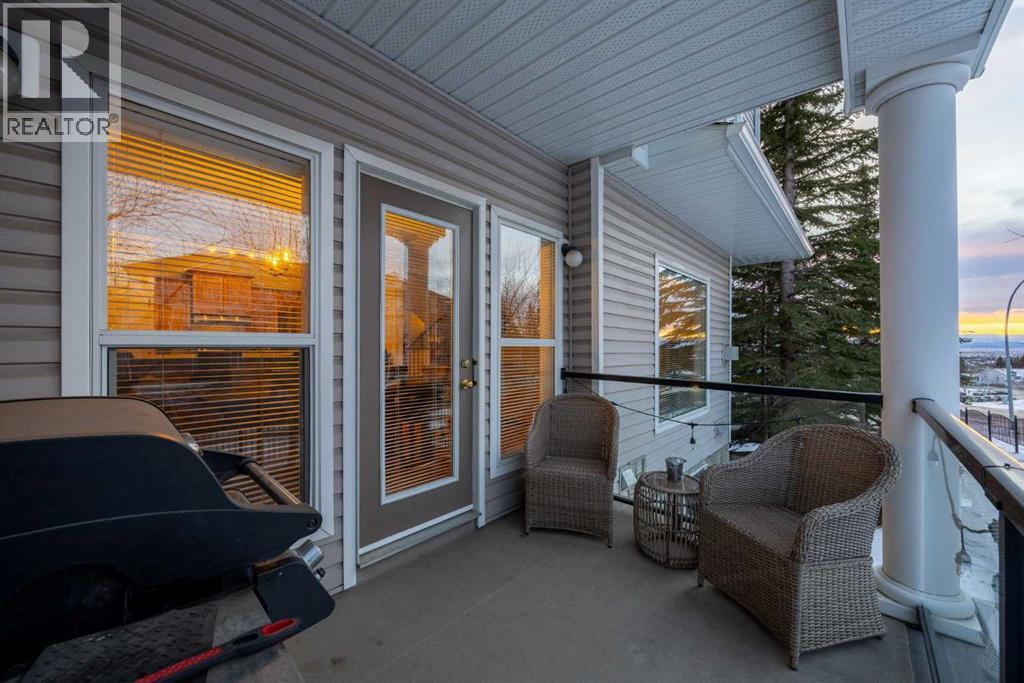 6 Rocky Vista Terrace Nw, Calgary, Alberta  T3G 5G5 - Photo 33 - A2282695