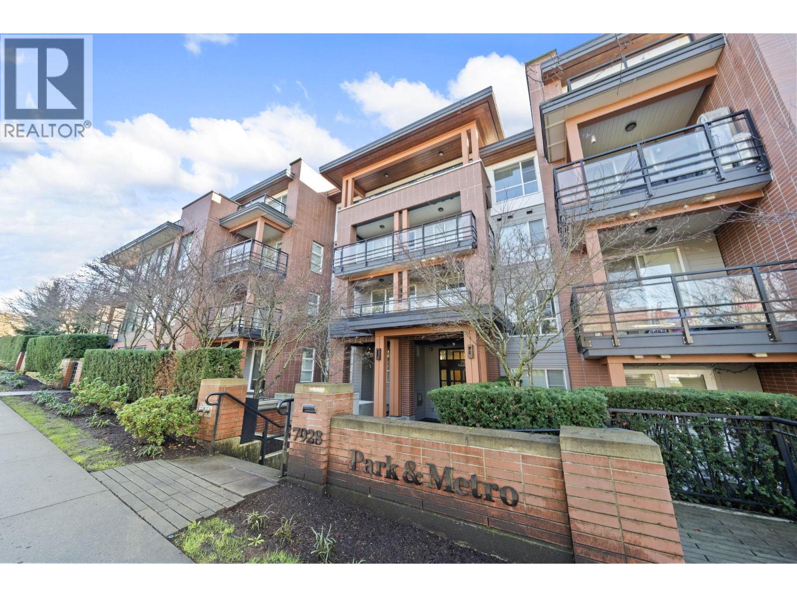 203 7928 Yukon Street, Vancouver, British Columbia  V5X 2Y7 - Photo 1 - R3088856