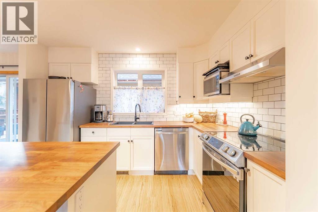 2, 601 4th Street, Canmore, Alberta  T1W 2G7 - Photo 8 - A2285792