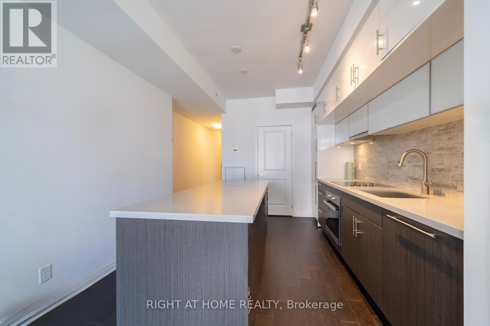 2903 - 8 Mercer Street, Toronto, Ontario  M5V 0C4 - Photo 7 - C12781260