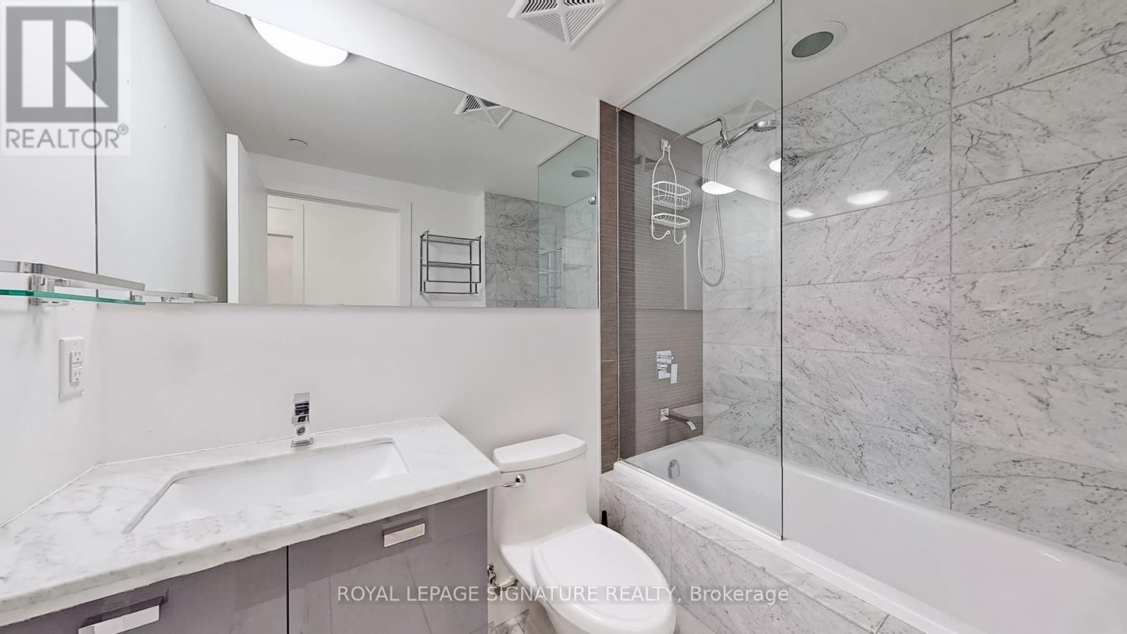 1705 - 32 Davenport Road, Toronto, Ontario  M5R 1H3 - Photo 15 - C12781268