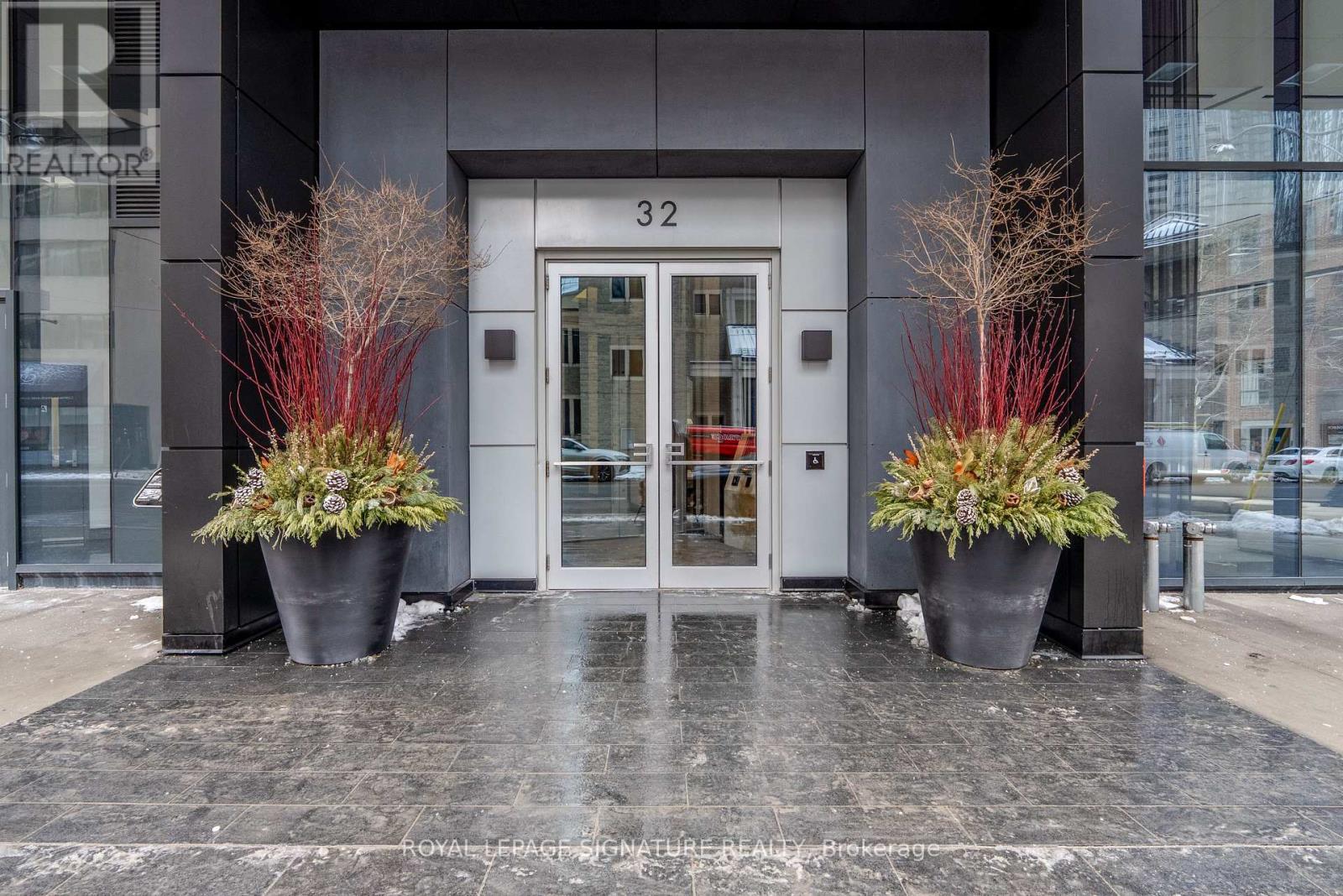 1705 - 32 Davenport Road, Toronto, Ontario  M5R 1H3 - Photo 18 - C12781268