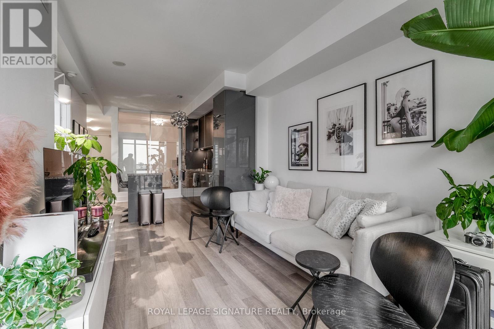 1705 - 32 Davenport Road, Toronto, Ontario  M5R 1H3 - Photo 7 - C12781268