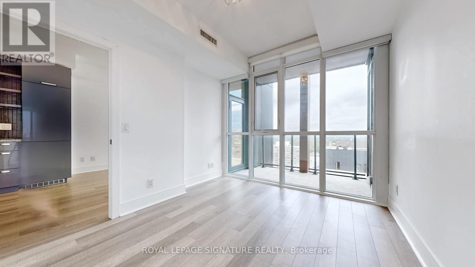 1705 - 32 Davenport Road, Toronto, Ontario  M5R 1H3 - Photo 8 - C12781268