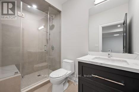 2540 St Clair Avenue E, Toronto, Ontario  M4B 1M1 - Photo 49 - E12781250