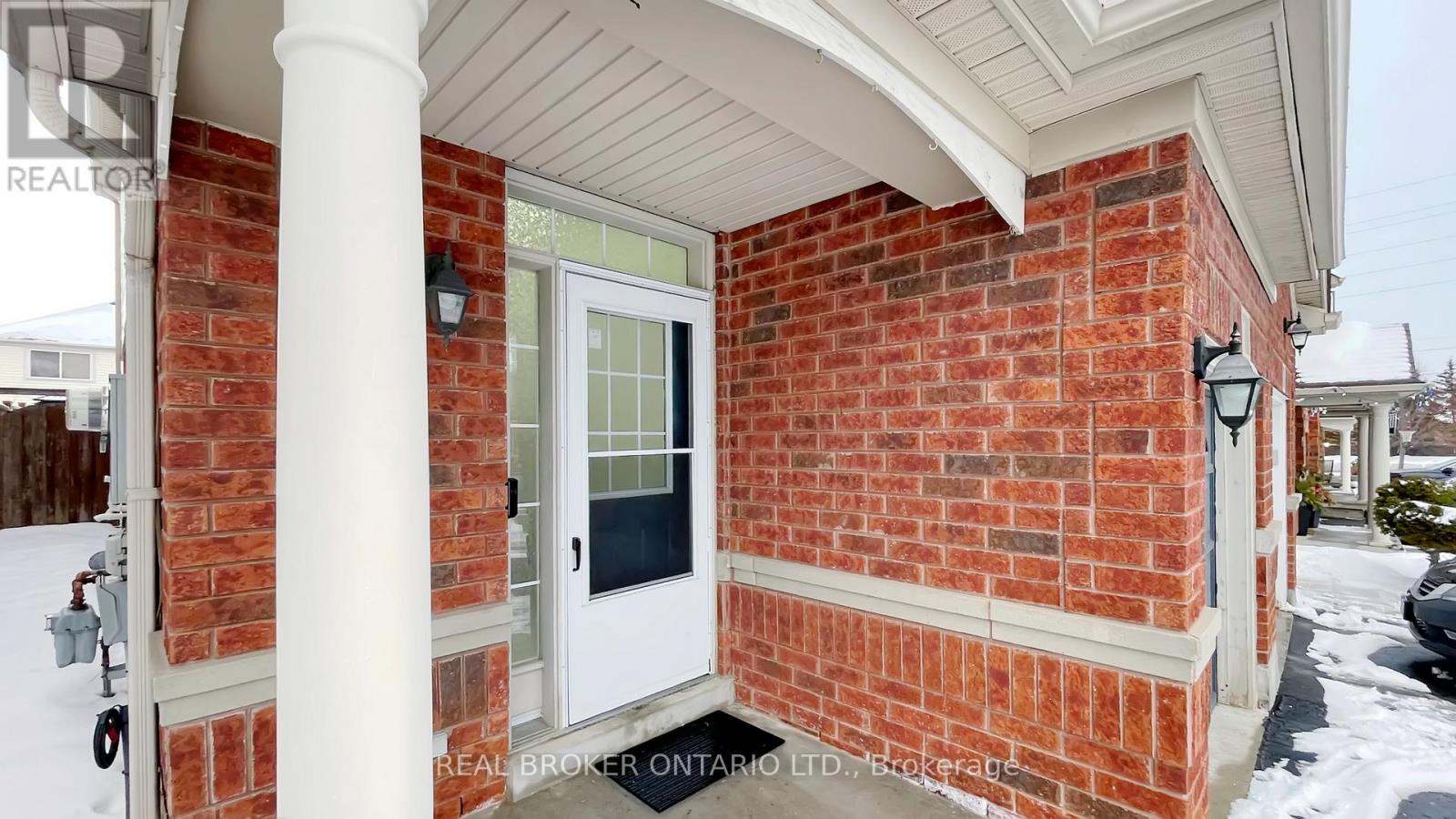 51 Unsworth Crescent, Ajax, Ontario  L1T 4X3 - Photo 2 - E12781284