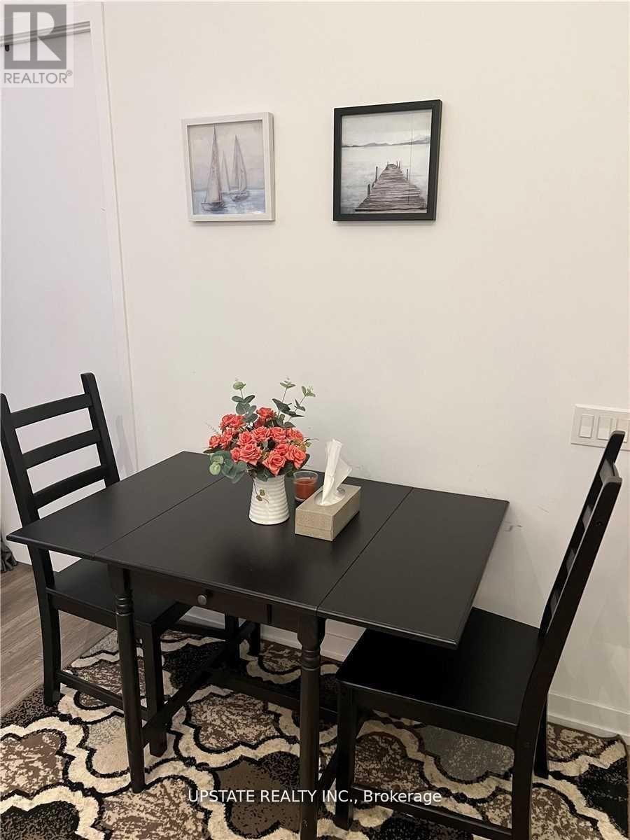 1711 - 898 Portage Parkway, Vaughan, Ontario  L4K 0J6 - Photo 2 - N12781244