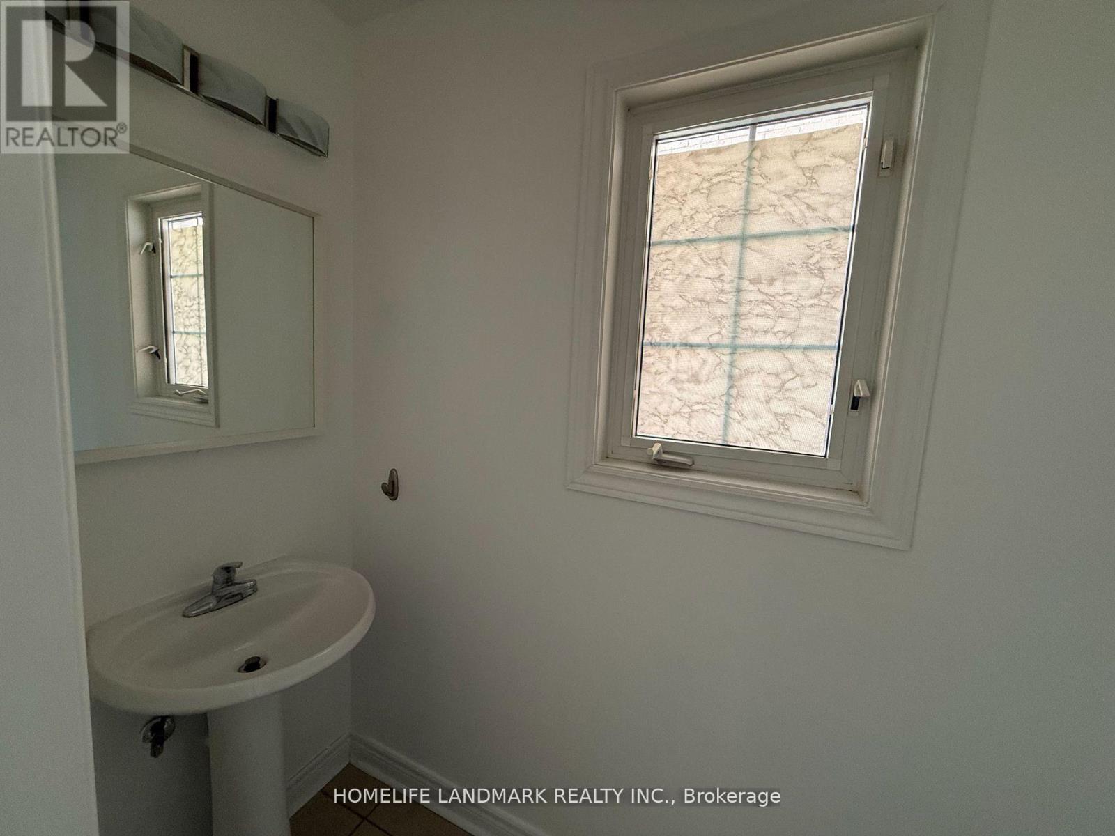 37 Osmond Appleton Road, Markham, Ontario  L6E 1W3 - Photo 7 - N12781276