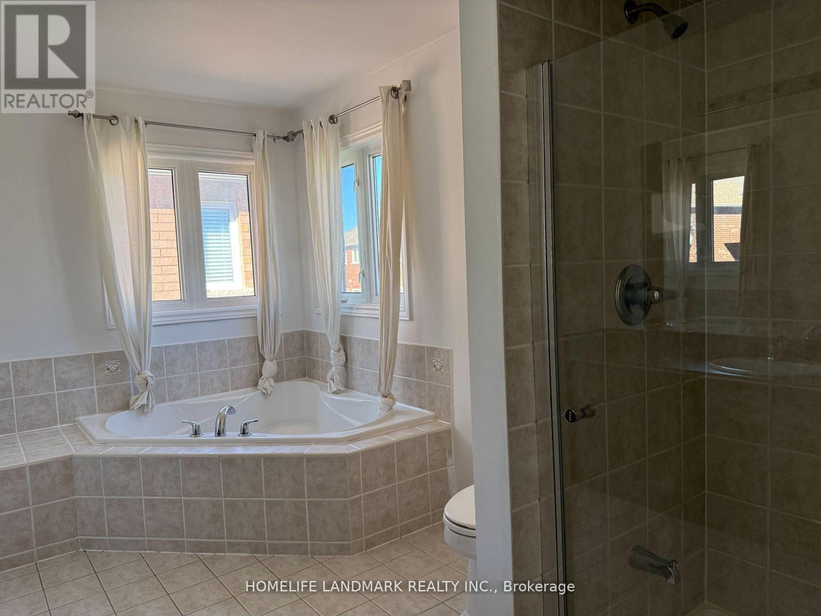 37 Osmond Appleton Road, Markham, Ontario  L6E 1W3 - Photo 9 - N12781276