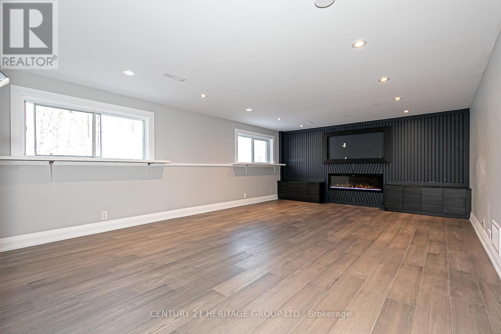 23 Tall Pines Trail, East Gwillimbury, Ontario  L9N 1J5 - Photo 2 - N12781280