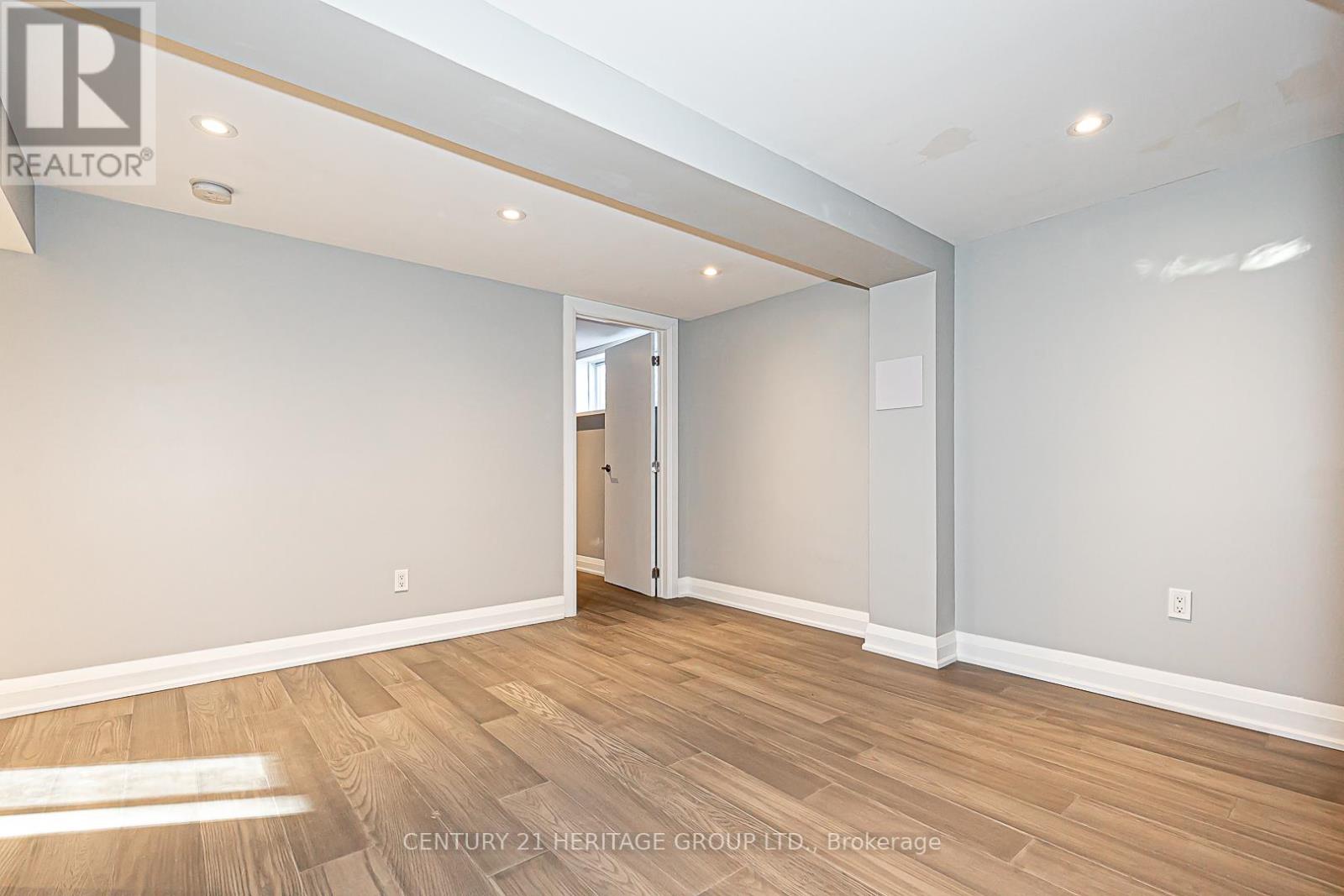 23 Tall Pines Trail, East Gwillimbury, Ontario  L9N 1J5 - Photo 9 - N12781280