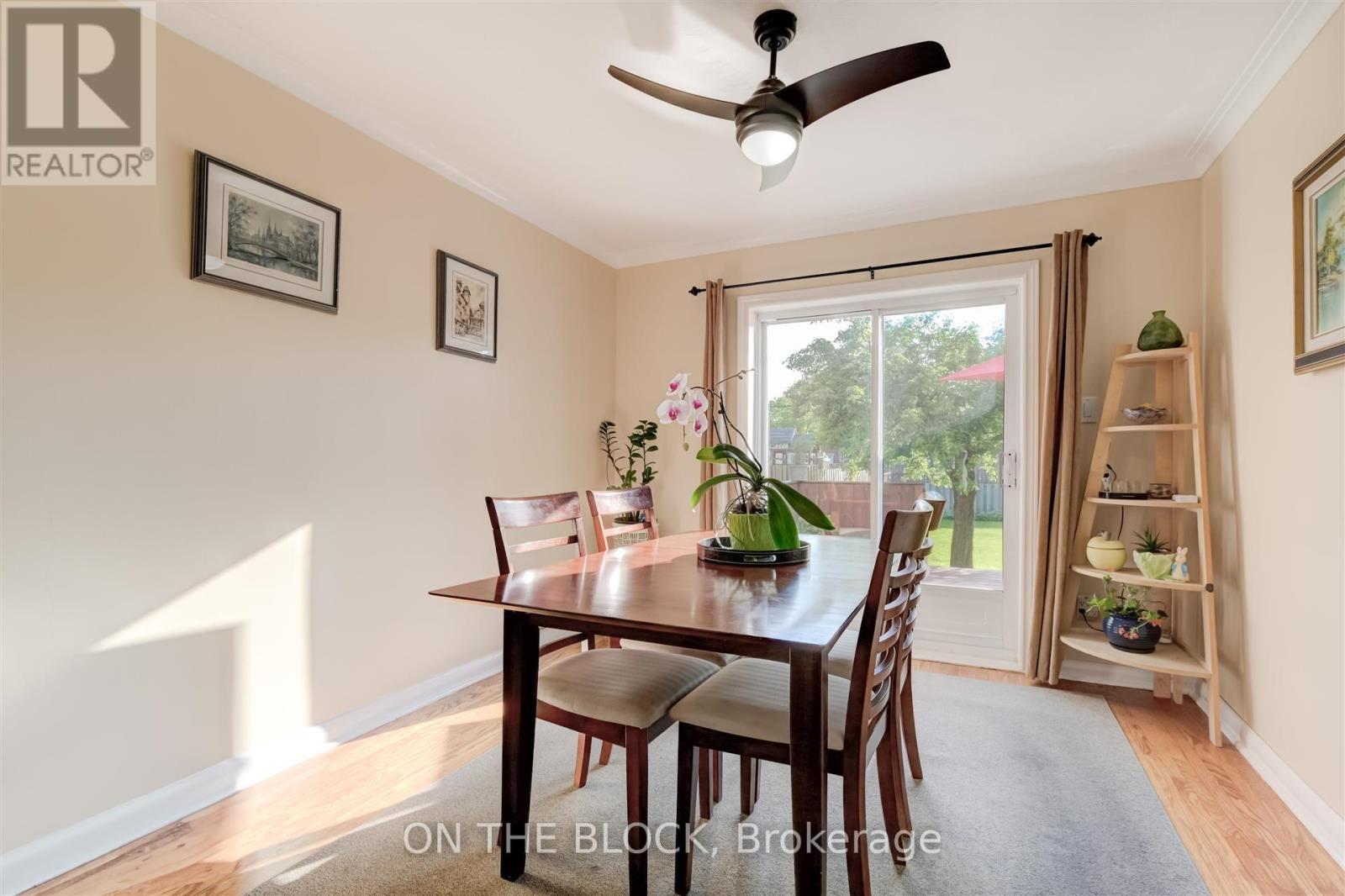 534 Midland Avenue, Toronto, Ontario  M1N 1T1 - Photo 6 - E12773414