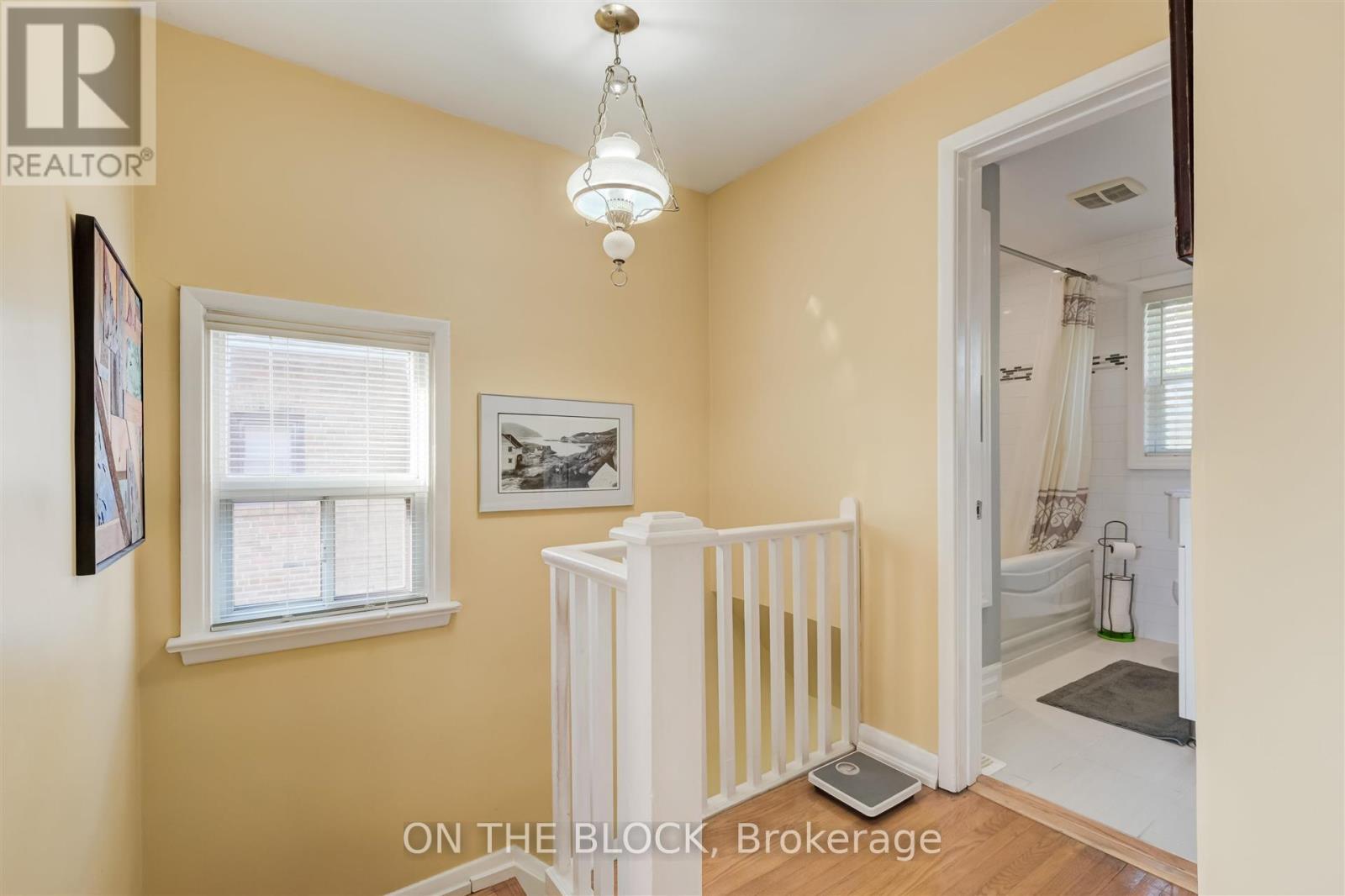 534 Midland Avenue, Toronto, Ontario  M1N 1T1 - Photo 18 - E12773414