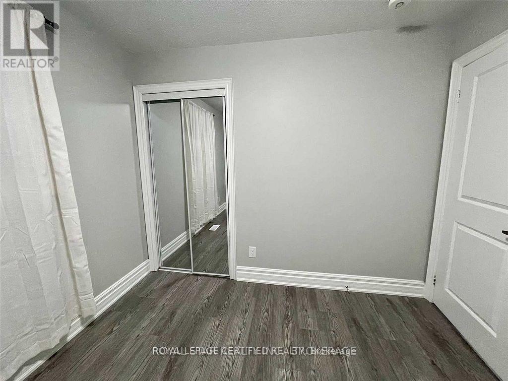 112 Jade Crescent, Brampton, Ontario  L6S 3M8 - Photo 16 - W12768768