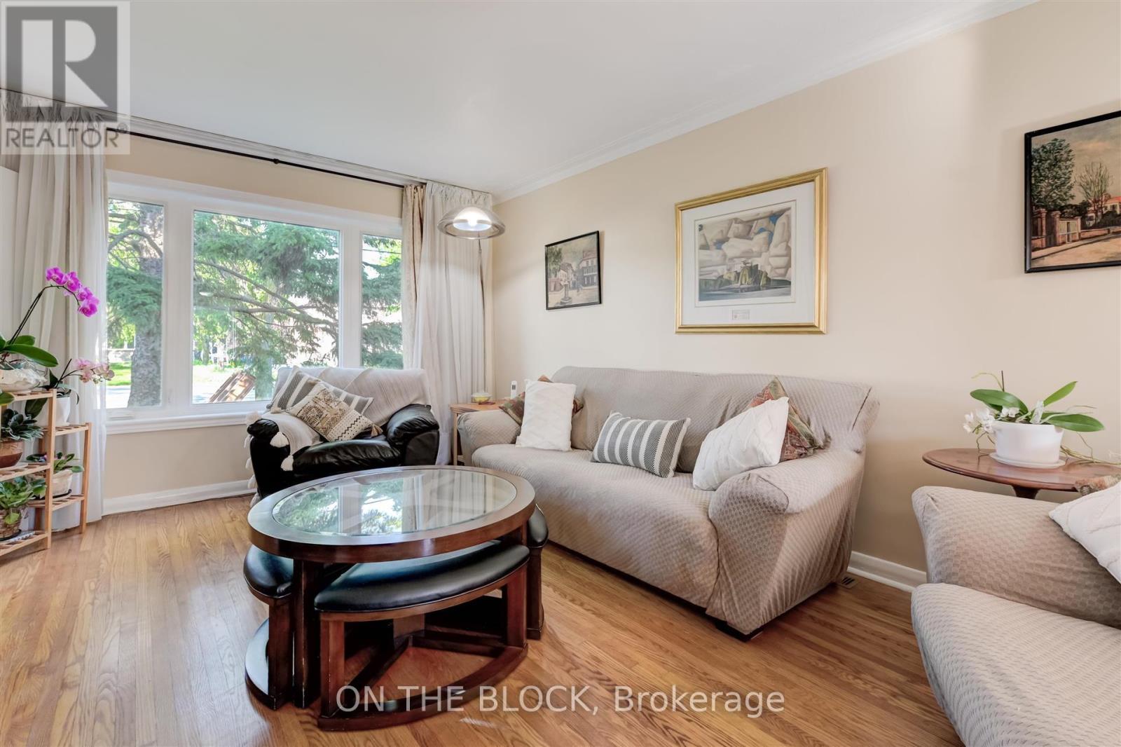 534 Midland Avenue, Toronto, Ontario  M1N 1T1 - Photo 5 - E12773414