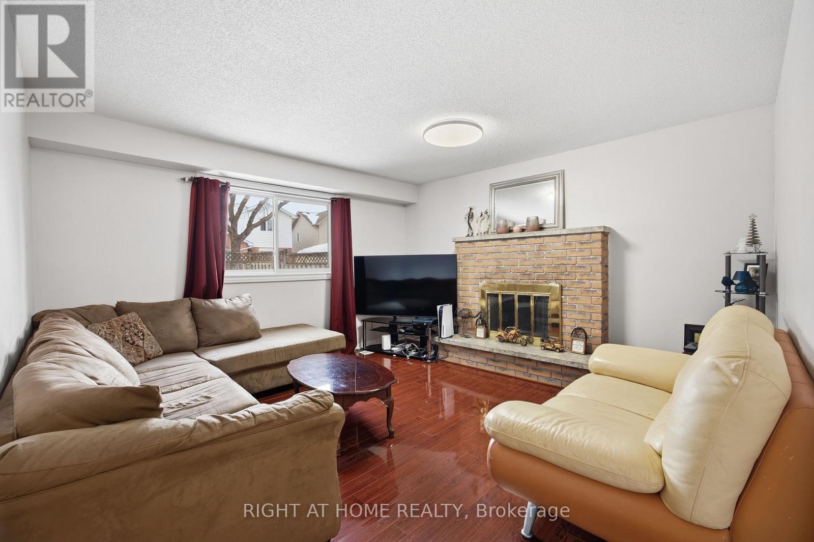 333 Brigade Drive, Hamilton, Ontario  L9B 2G1 - Photo 11 - X12778264