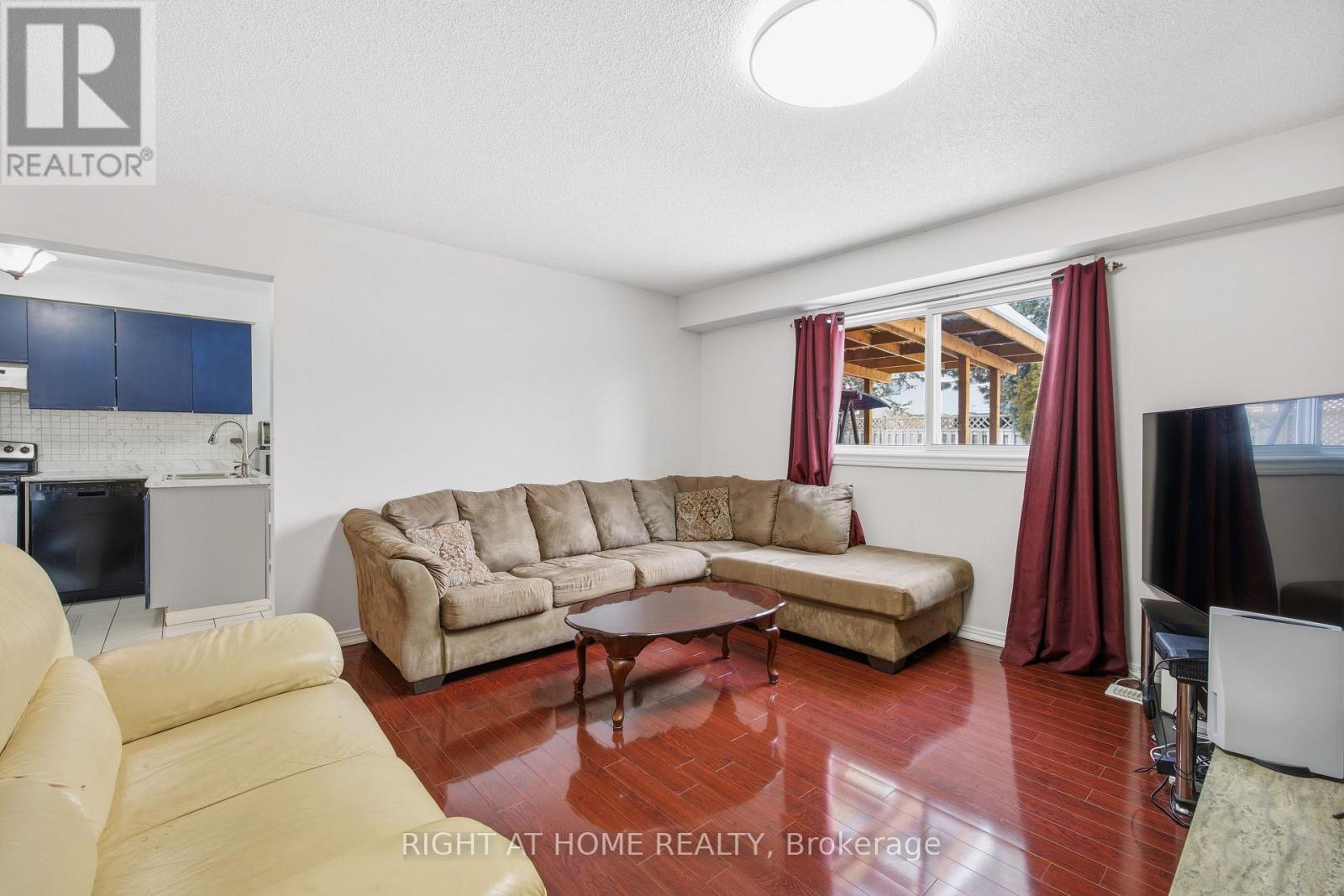 333 Brigade Drive, Hamilton, Ontario  L9B 2G1 - Photo 12 - X12778264