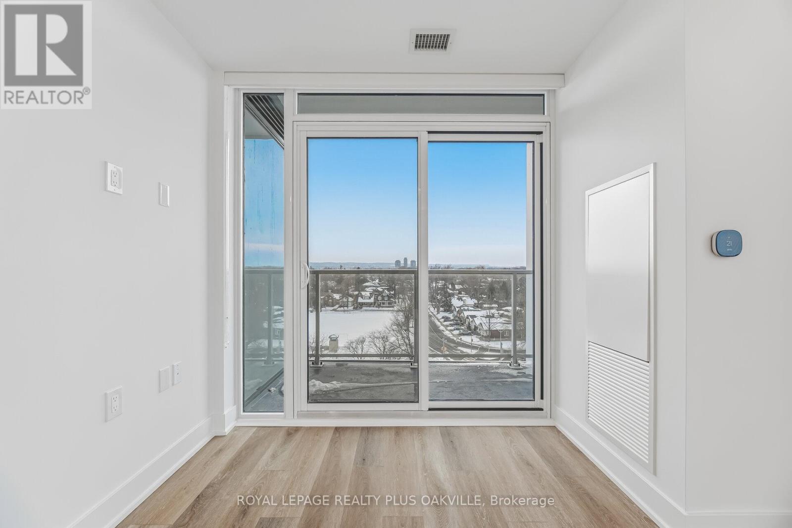 703 - 2088 James Street, Burlington, Ontario  L7R 0H2 - Photo 33 - W12781230