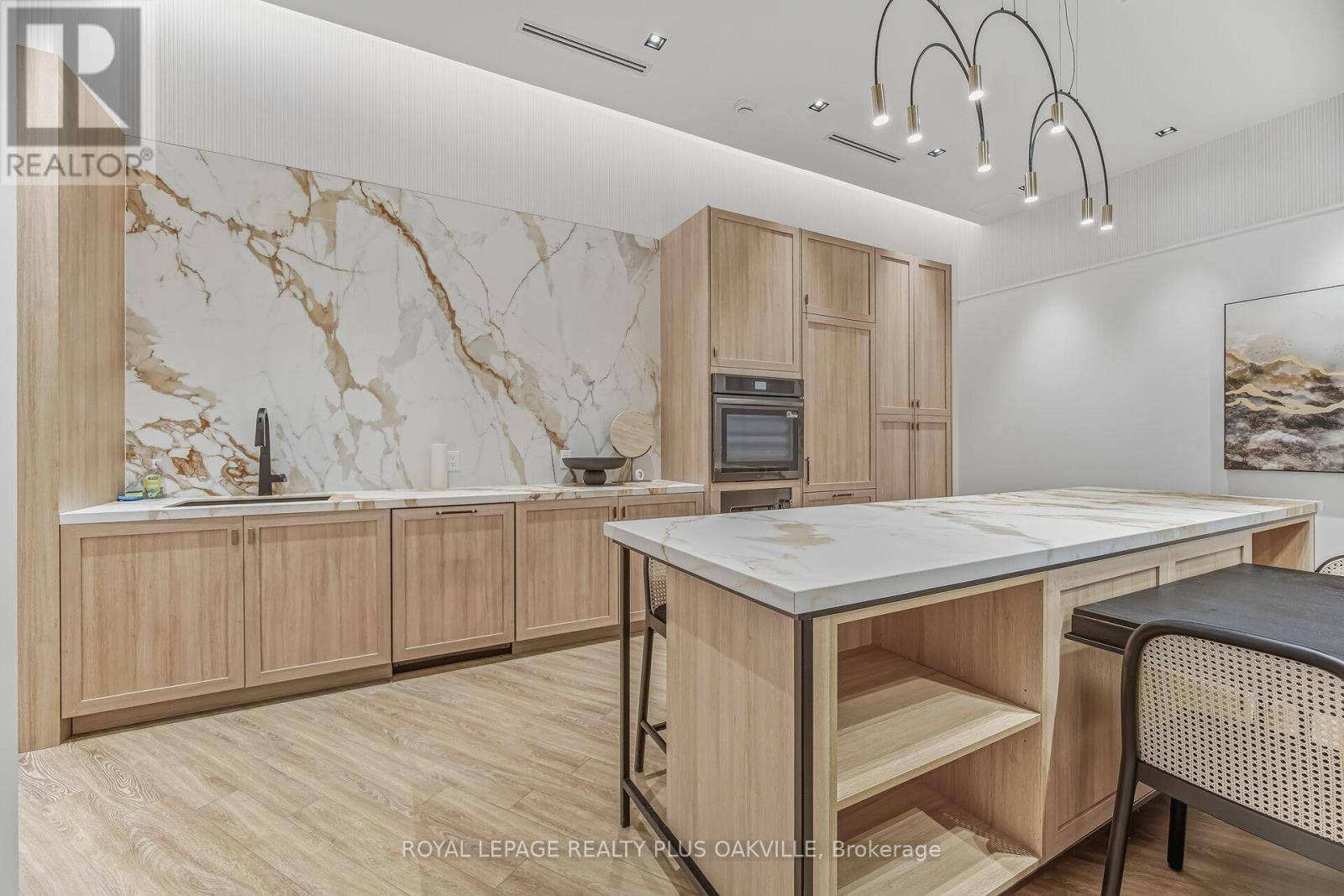 703 - 2088 James Street, Burlington, Ontario  L7R 0H2 - Photo 47 - W12781230