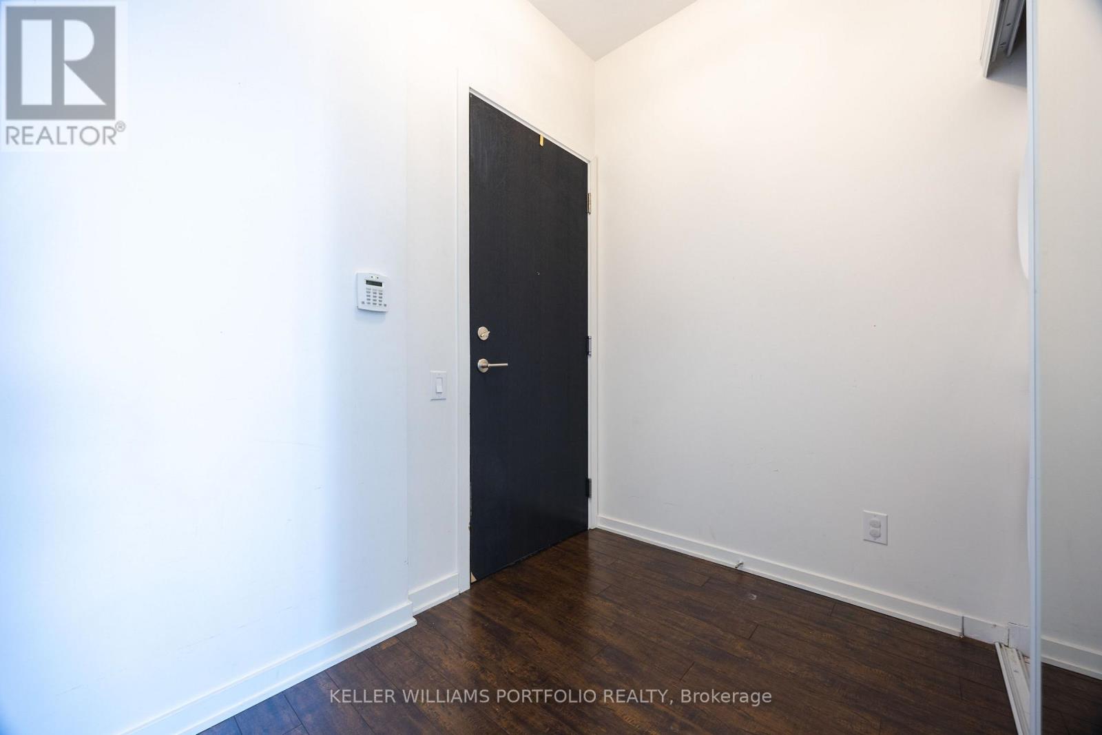 3401 - 105 The Queensway Avenue, Toronto, Ontario  M6S 5B5 - Photo 27 - W12781240