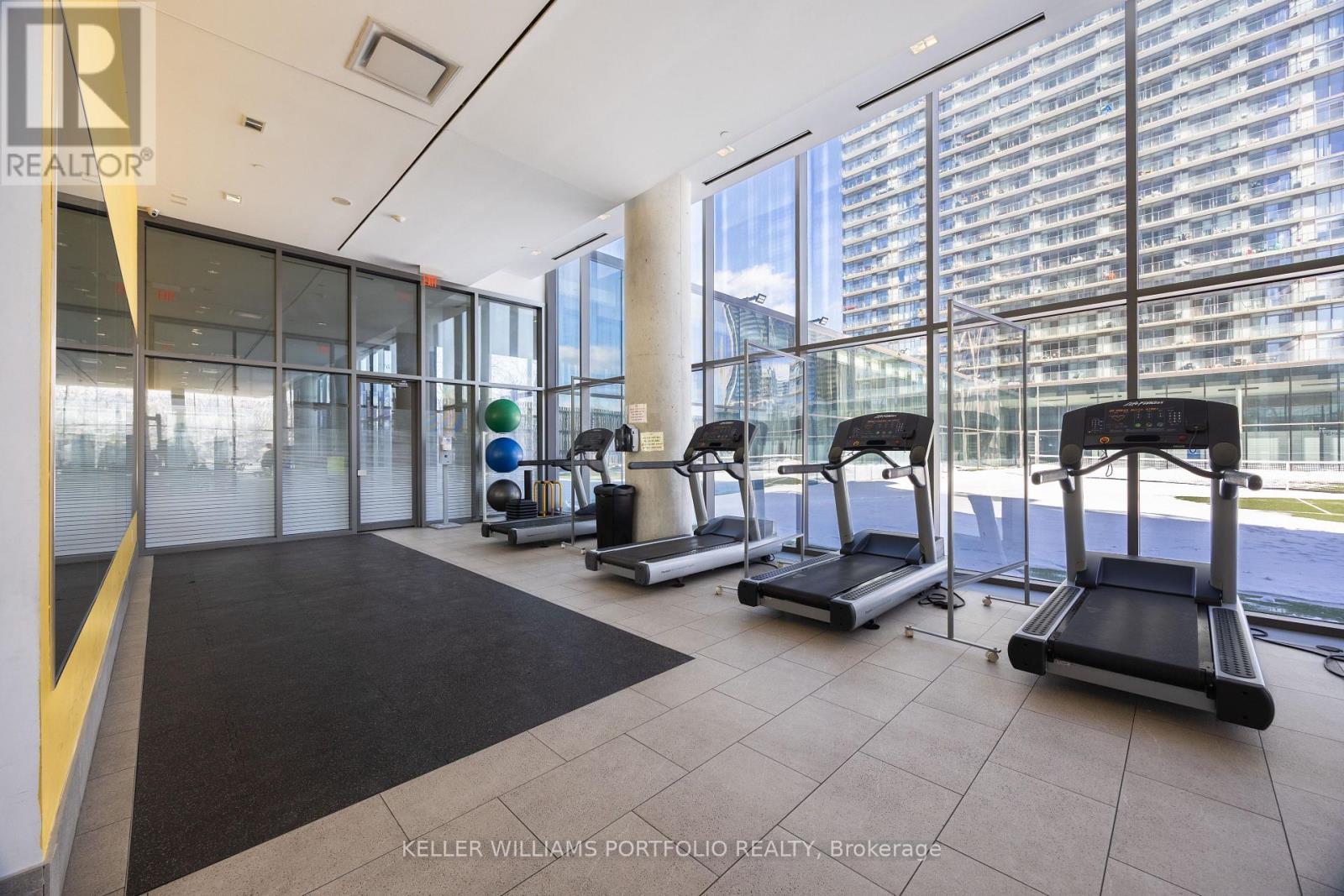 3401 - 105 The Queensway Avenue, Toronto, Ontario  M6S 5B5 - Photo 33 - W12781240