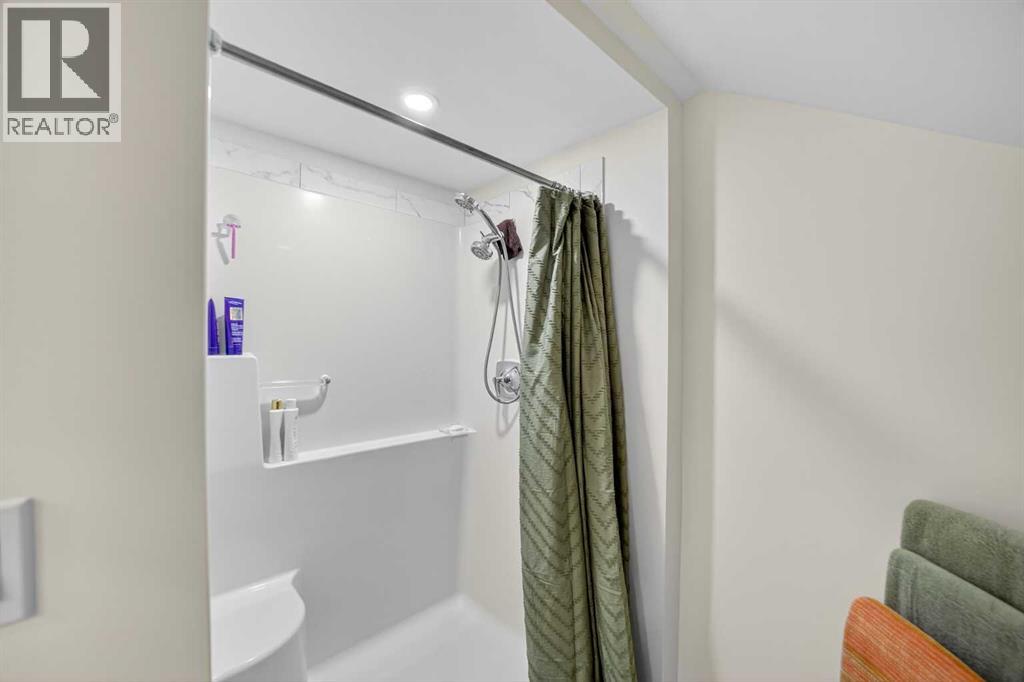 1919 14 Street, Didsbury, Alberta  T0M 0W0 - Photo 21 - A2265994