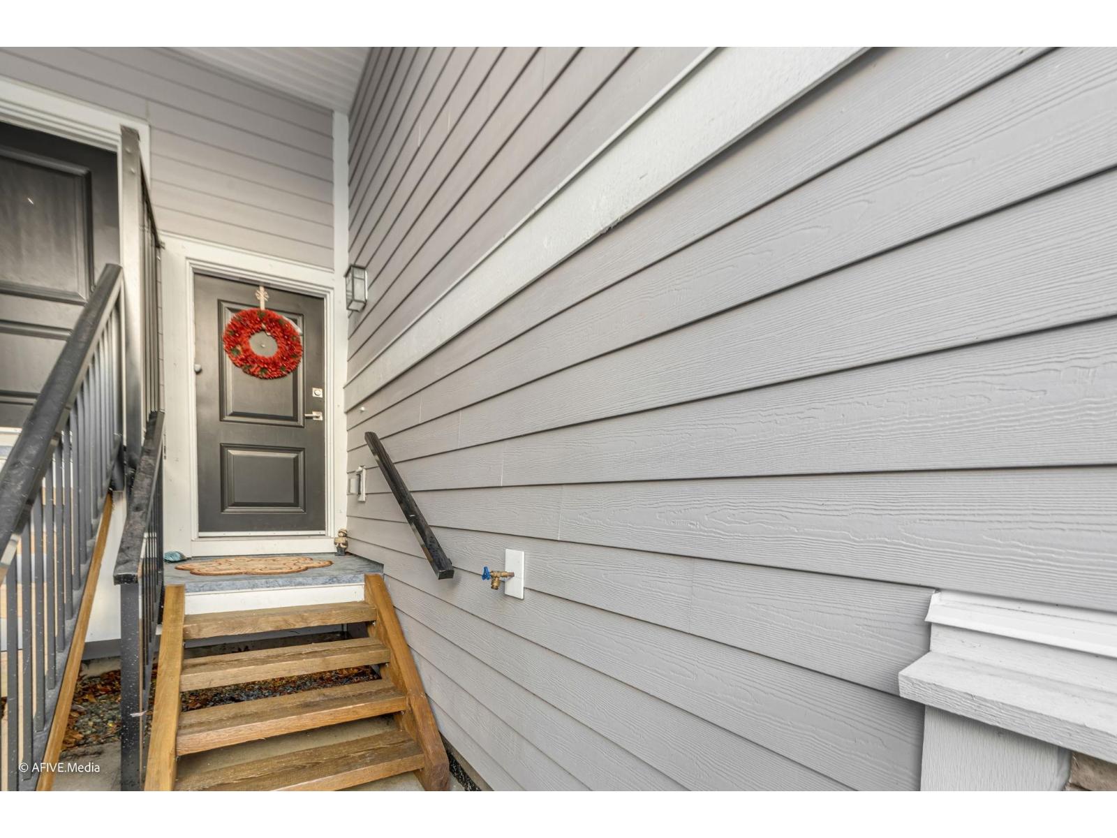 11 6188 141 Street, Surrey, British Columbia  V3X 0J7 - Photo 5 - R3088837