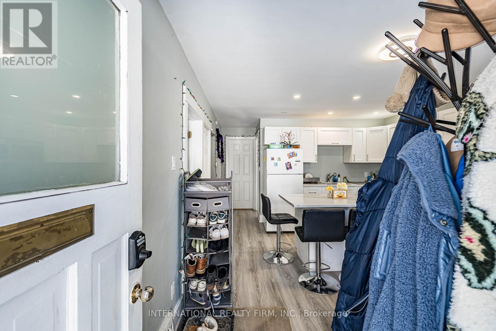 39 Holmes Avenue, Hamilton, Ontario  L8S 2K7 - Photo 6 - X12781238