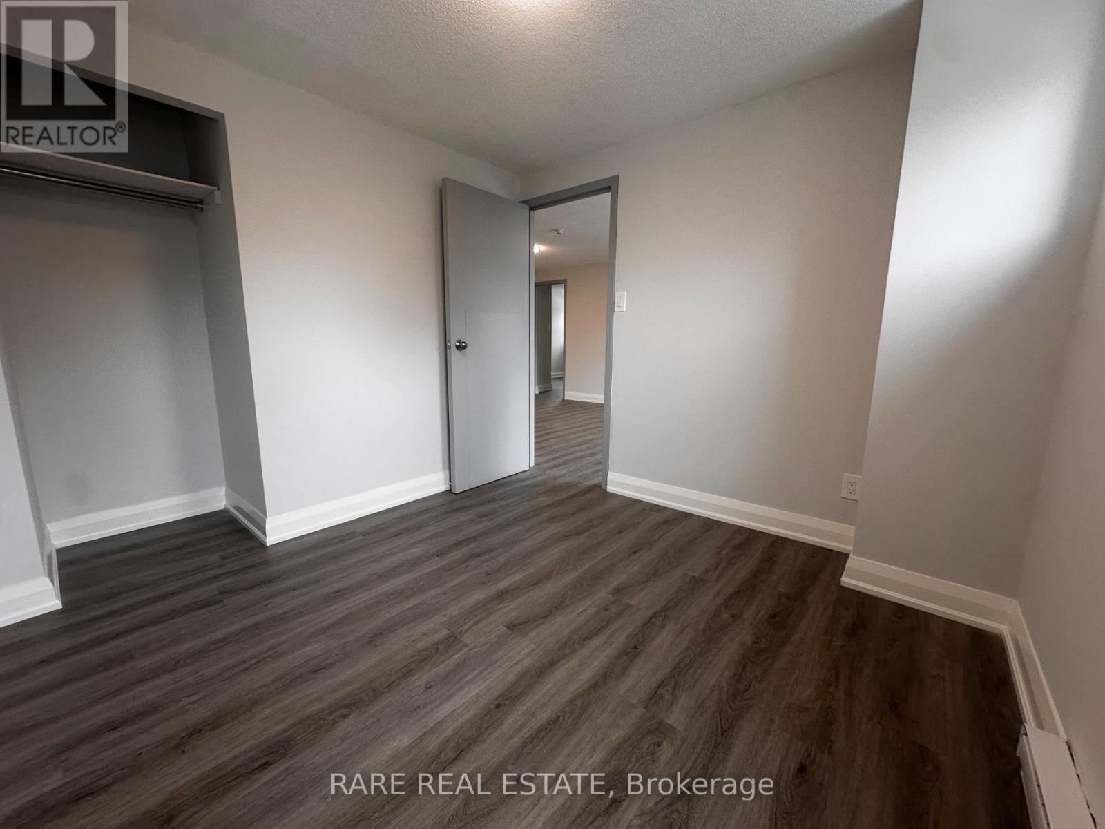 9 - 99 Bellevue Avenue, Toronto, Ontario  M5T 2N8 - Photo 10 - C12549042