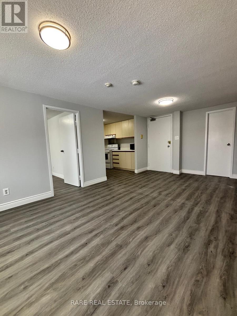 7 - 99 BELLEVUE AVENUE, Toronto, Ontario