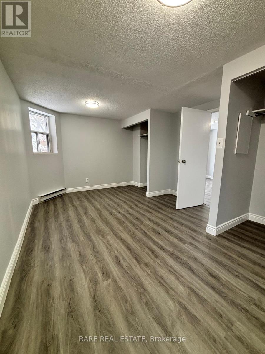 7 - 99 Bellevue Avenue, Toronto, Ontario  M5T 2N8 - Photo 5 - C12651956