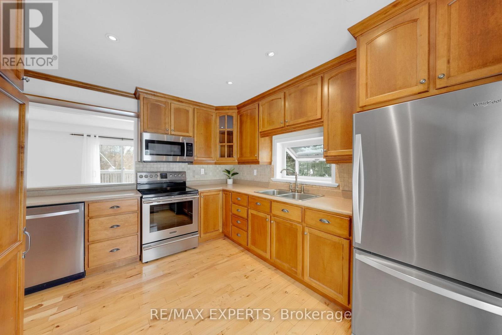 80 Downey Drive, Caledon, Ontario  L7E 2B7 - Photo 12 - W12780568