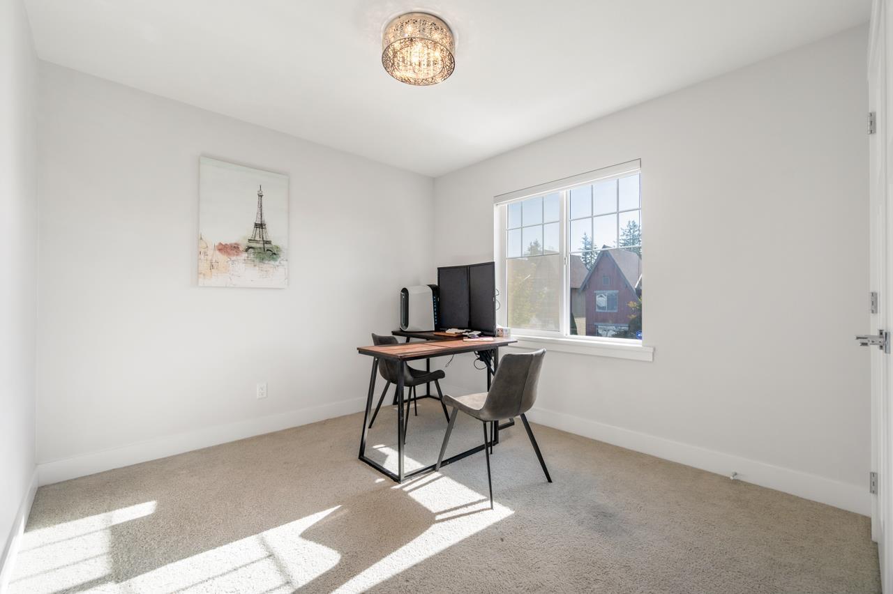 16509 25 Avenue, Surrey, British Columbia  V3Z 0S2 - Photo 12 - R3089114