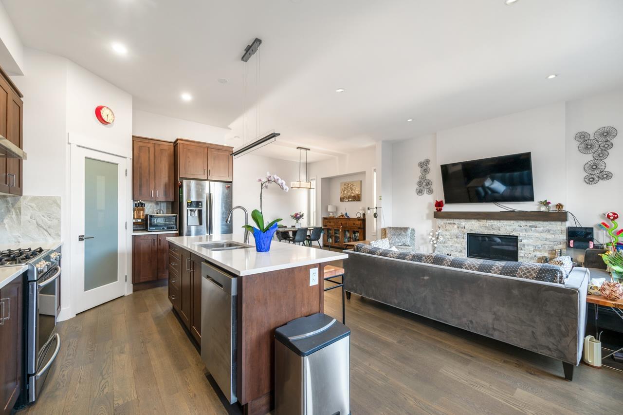 16509 25 Avenue, Surrey, British Columbia  V3Z 0S2 - Photo 10 - R3089114