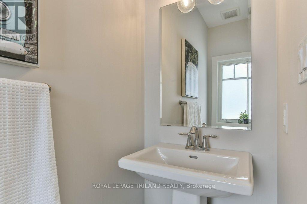 41 - 2491 Tokala Trail, London North, Ontario  N6G 5B4 - Photo 30 - X12781286